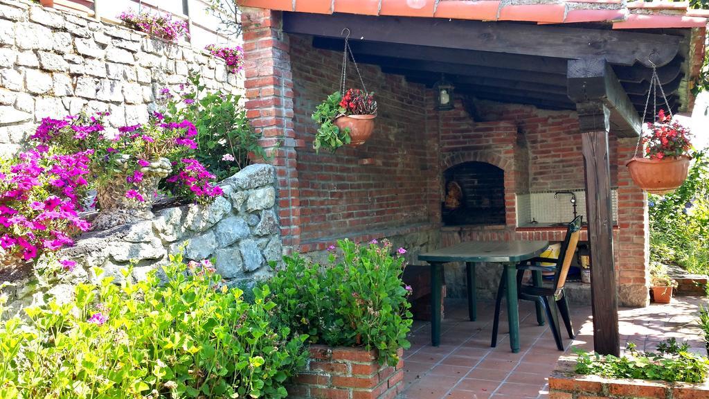 Apartamentos Rurales La Gueertona Ardines ภายนอก รูปภาพ